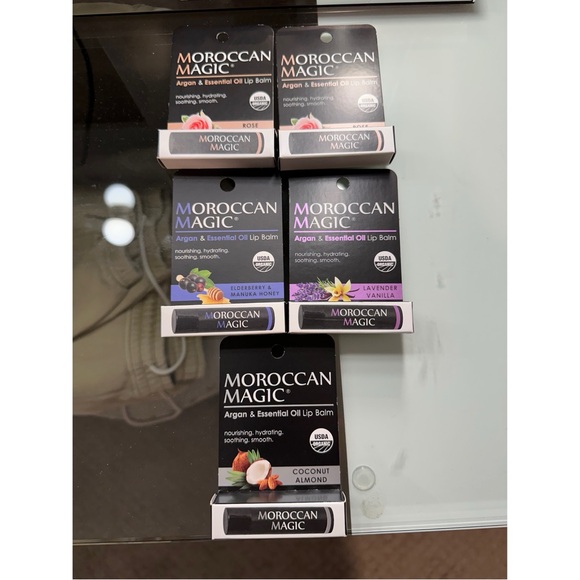 BRAND NEW FIVE MOROCCAN MAGIC ARGAN & ESSENTIAL OIL LIP BALM - Picture 1 of 5